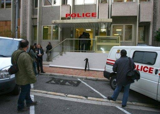Ladr&atilde;o que roubou milh&otilde;es recebe propostas de casamento
