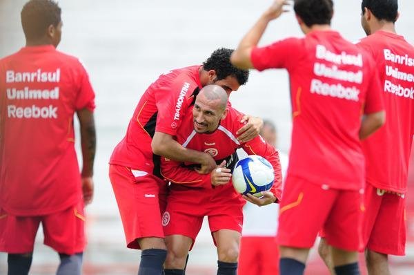 Jogadores do Inter treinaram no Est&aacute;dio dos Aflitos