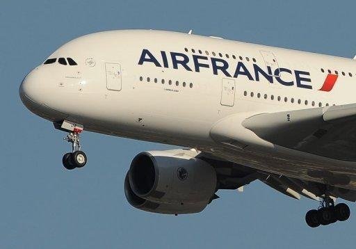 Avi&atilde;o da Air France lan&ccedil;a alerta do mesmo lugar onde caiu aparelho em junho