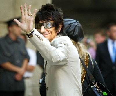 Guitarrista dos Rolling Stones &eacute; preso por suposta agress&atilde;o