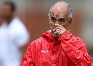 M&aacute;rio S&eacute;rgio comandou nesta sexta-feira pen&uacute;ltimo treino do ano