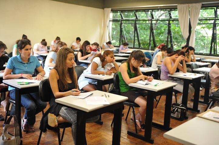 Estudantes fizeram a segunda parte do Enem