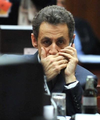 O presidente franc&ecirc;s, Nicolas Sarkozy, disse que a UE est&aacute; disposta a reduzir em 20% a emiss&atilde;o de gases