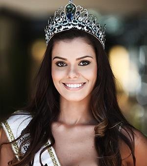 Miss reclama da fama de burra