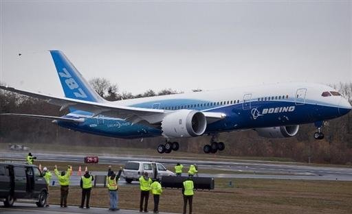 Boeing 787 voa pela primeira vez em Washington