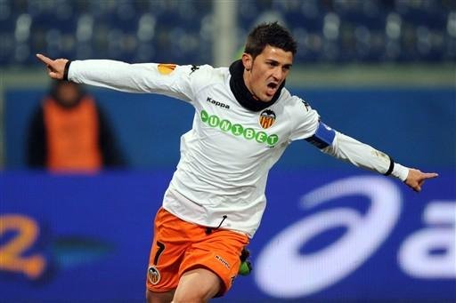 Valencia derrota Genoa e avan&ccedil;a na Liga Europa