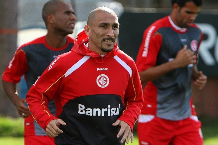 Agente de Gui&ntilde;azu confirma que procura&ccedil;&atilde;o &eacute; verdadeira