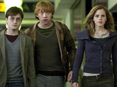Livros de Harry Potter s&atilde;o campe&otilde;es de vendas da d&eacute;cada