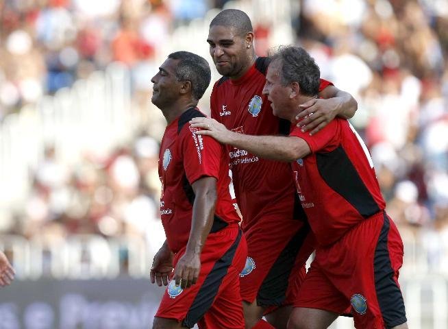 Zico e Rom&aacute;rio dizem que briga j&aacute; foi esquecida