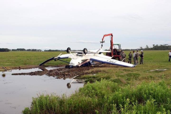 Monomotor caiu na tarde de segunda-feira no munic&iacute;pio de Acegu&aacute;