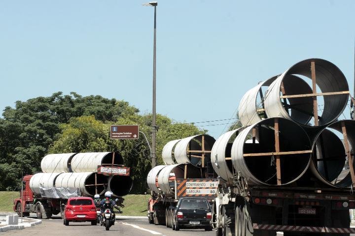Dutos ser&atilde;o usados em sistemas de esgoto de 7,3 quil&ocirc;metros