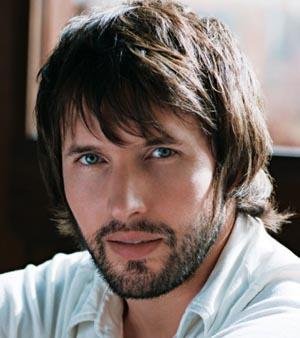 James Blunt &eacute; o artista que mais vendeu discos na &uacute;ltima d&eacute;cada no Reino Unido