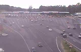 Movimento de carros na freeway era alto j&aacute; na quarta-feira
