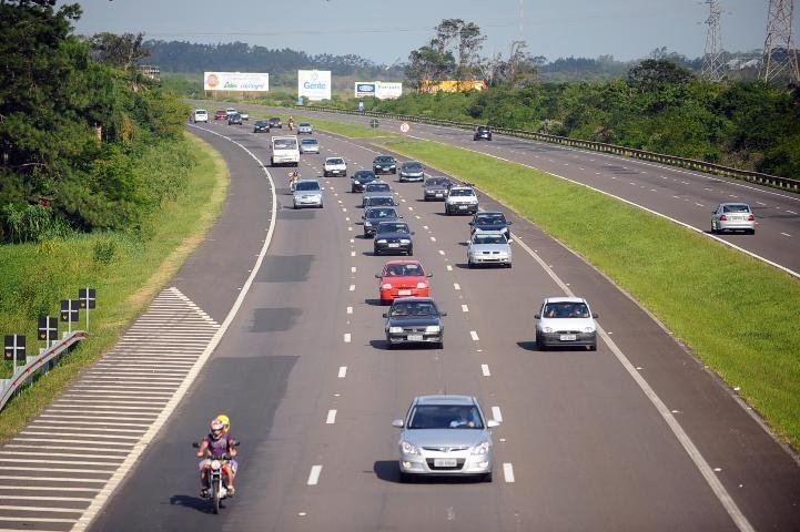 Movimento foi intenso no domingo e deve ser tamb&eacute;m na segunda-feira at&eacute; o meio-dia