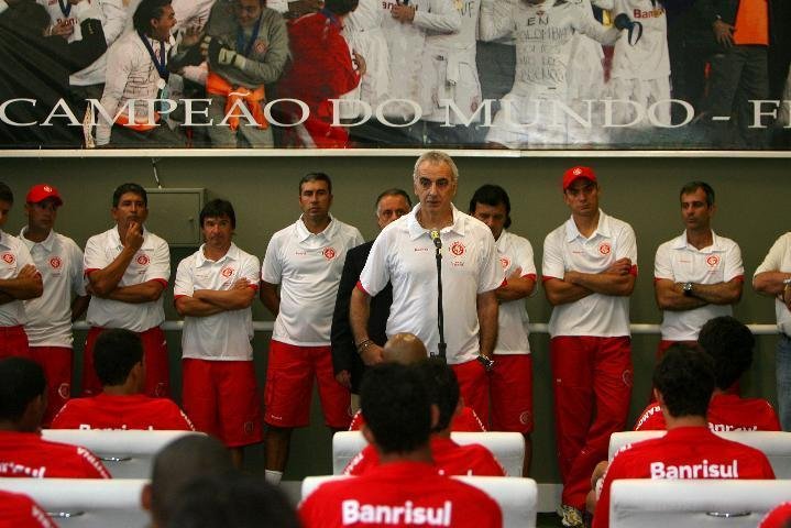 Jogadores do Inter voltaram ao trabalho nesta segunda-feira e tiveram primeiro contato com o t&eacute;cnico Jorge Fossati