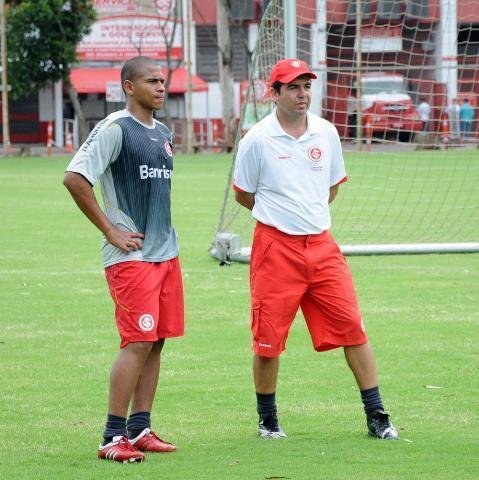 Walter volta aos gramados e t&eacute;cnico Enderson Moreira faz sua estreia no Inter B