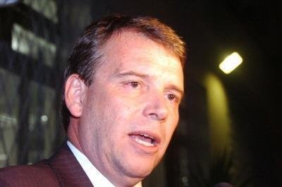 M&aacute;rio Freitas foi feito ref&eacute;m junto com dois assessores 