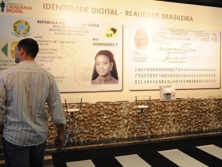 Nova identidade come&ccedil;a a valer a partir de outubro