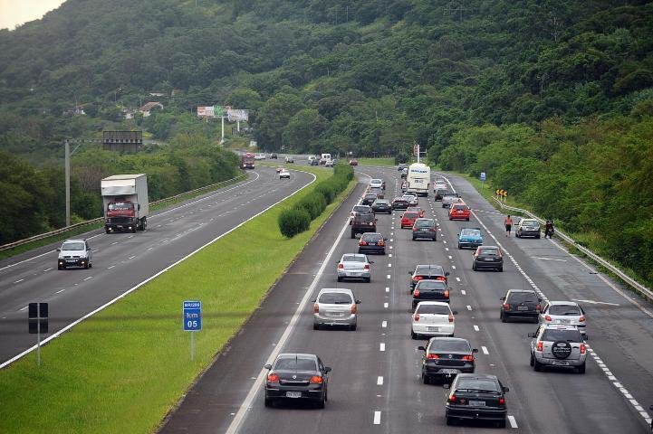 J&aacute; passaram cerca de 20 mil ve&iacute;culos pela freeway 