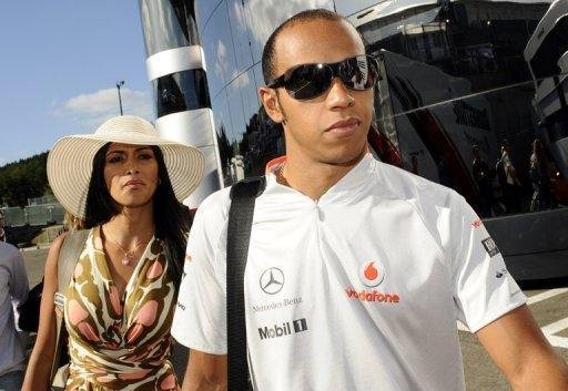 Hamilton se separa da cantora Nicole Scherzinger