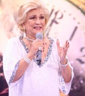 Apresentadora est&aacute; confiante