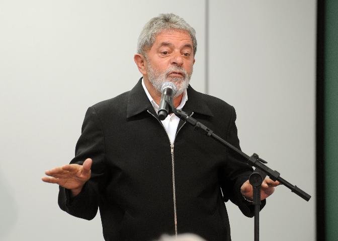Lula anuncia apoio para ajuda humanit&aacute;ria ao Haiti 