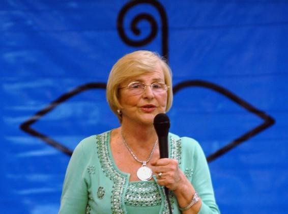 Zilda Arns morre no terremoto que atingiu o Haiti