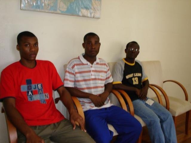 Haitianos em Marau est&atilde;o angustiados com a falta de not&iacute;cias