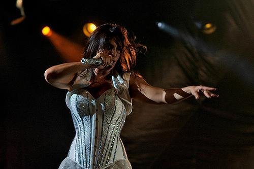 Ivete diz que est&aacute; melhor agora do que h&aacute; 10 anos