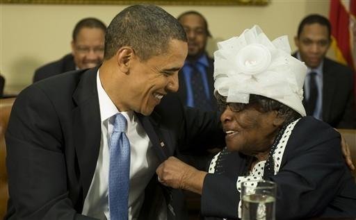 Primeiro tweet de Obama &eacute; sobre Haiti