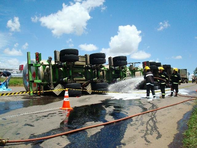 Previs&atilde;o &eacute; de que BR-285 seja liberada at&eacute; &agrave;s 18h30min
