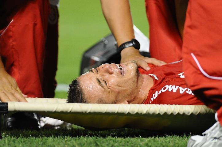 D&acute;Alessandro deixa o hospital e ser&aacute; reavaliado