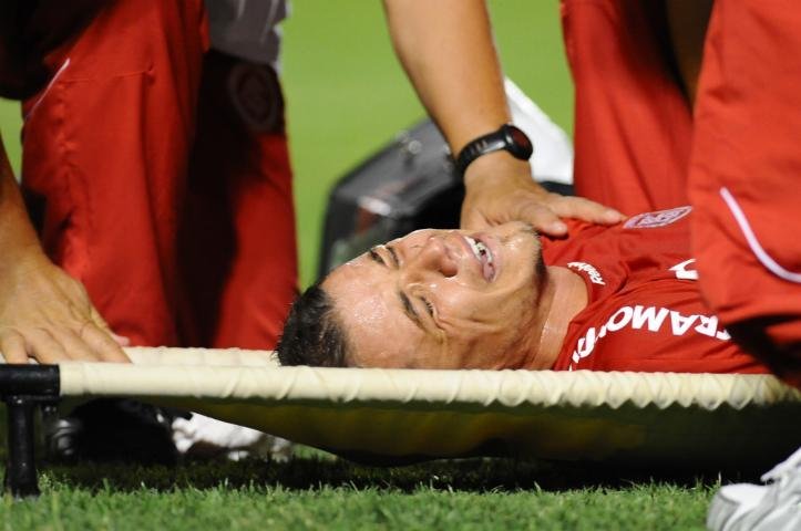 Meia argentino desfalcar&aacute; Inter at&eacute; metade de mar&ccedil;o