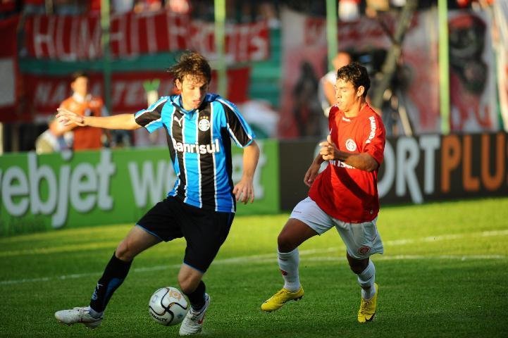 Na chave do Inter, Gr&ecirc;mio ocuparia a sexta posi&ccedil;&atilde;o