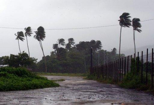 Em Bora Bora e Maupiti foram registrados ventos de mais de 120 km/h