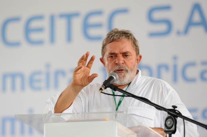 Presidente esteve hoje em S&atilde;o Leopoldo para inaugura&ccedil;&atilde;o de Esta&ccedil;&atilde;o de Tratamento de Esgoto