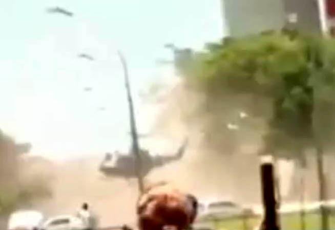 Cinegrafista flagra queda de Helic&oacute;ptero da FAB no MS