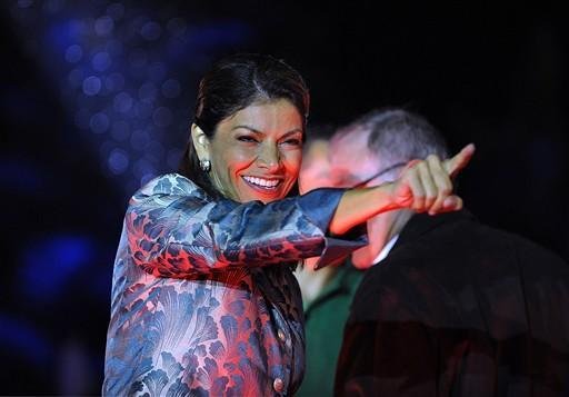 Pela 1&ordf; vez, Costa Rica elege mulher para presid&ecirc;ncia