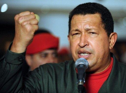 Ch&aacute;vez decreta emerg&ecirc;ncia nacional na Venezuela