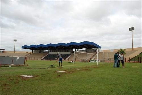 Gr&ecirc;mio enfrenta o Rondon&oacute;polis no est&aacute;dio Luthero Lopes &agrave;s 23h50min desta quarta-feira 