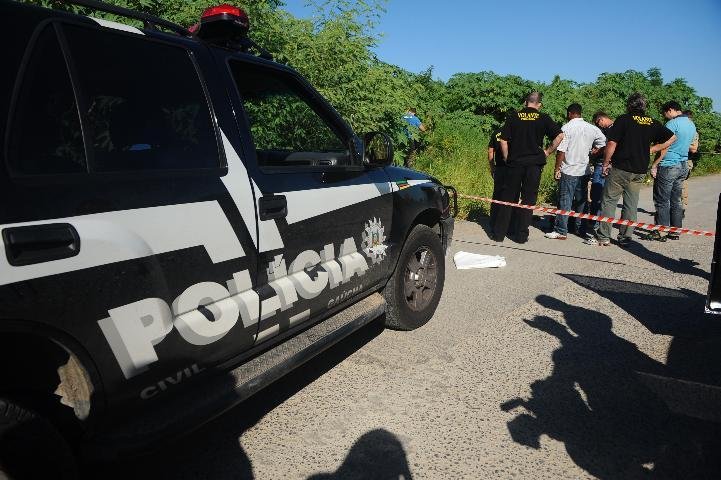 Jovem &eacute; encontrada morta em matagal na Capital