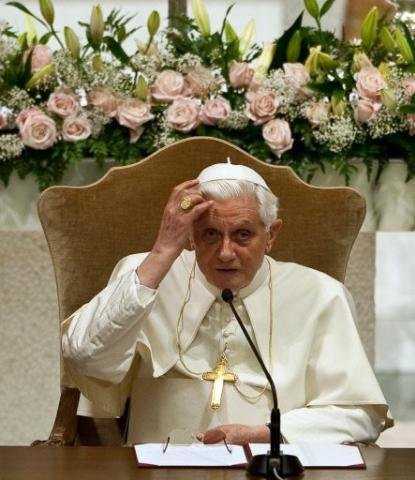 Papa receber&aacute; bispos da Irlanda atingidos por esc&acirc;ndalo de pedofilia
