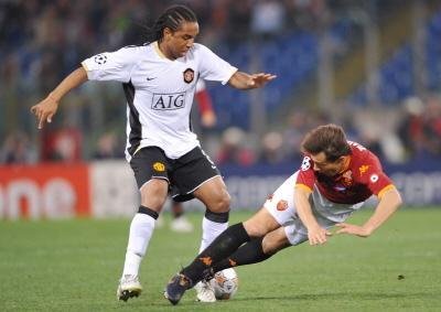 Anderson fica fora de jogo do Manchester contra o Milan