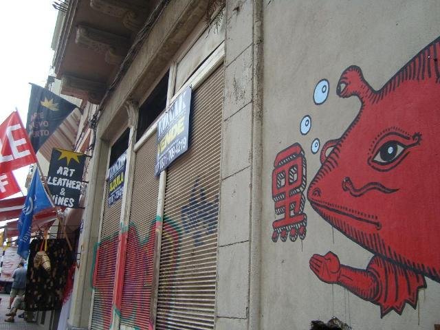 E at&eacute; os desenhos e picha&ccedil;&otilde;es em Ciudad Vieja valem aten&ccedil;&atilde;o especial