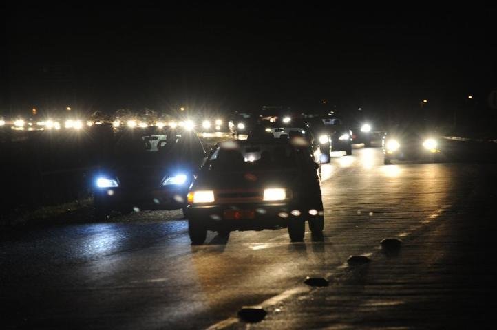 Tamb&eacute;m h&aacute; engarrafamento na Estrada do Mar