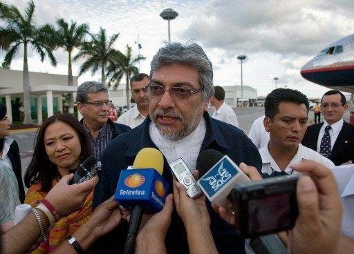 Lula e Fernando Lugo (foto) v&atilde;o se reunir para discutir acordo energ&eacute;tico