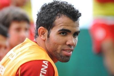 Sandro &eacute; cobi&ccedil;ado pelo Real Madrid, diz jornal da Espanha