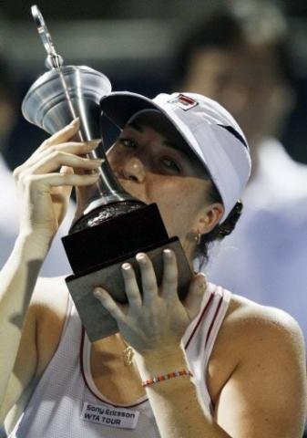 Kleybanova vence Dementieva e conquista t&iacute;tulo do WTA da Mal&aacute;sia
