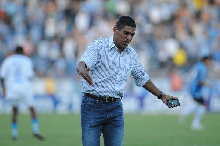 Silas destaca maturidade da equipe na decis&atilde;o