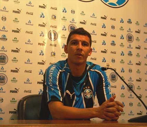 No Gr&ecirc;mio, Ozeia defender&aacute; time do cora&ccedil;&atilde;o